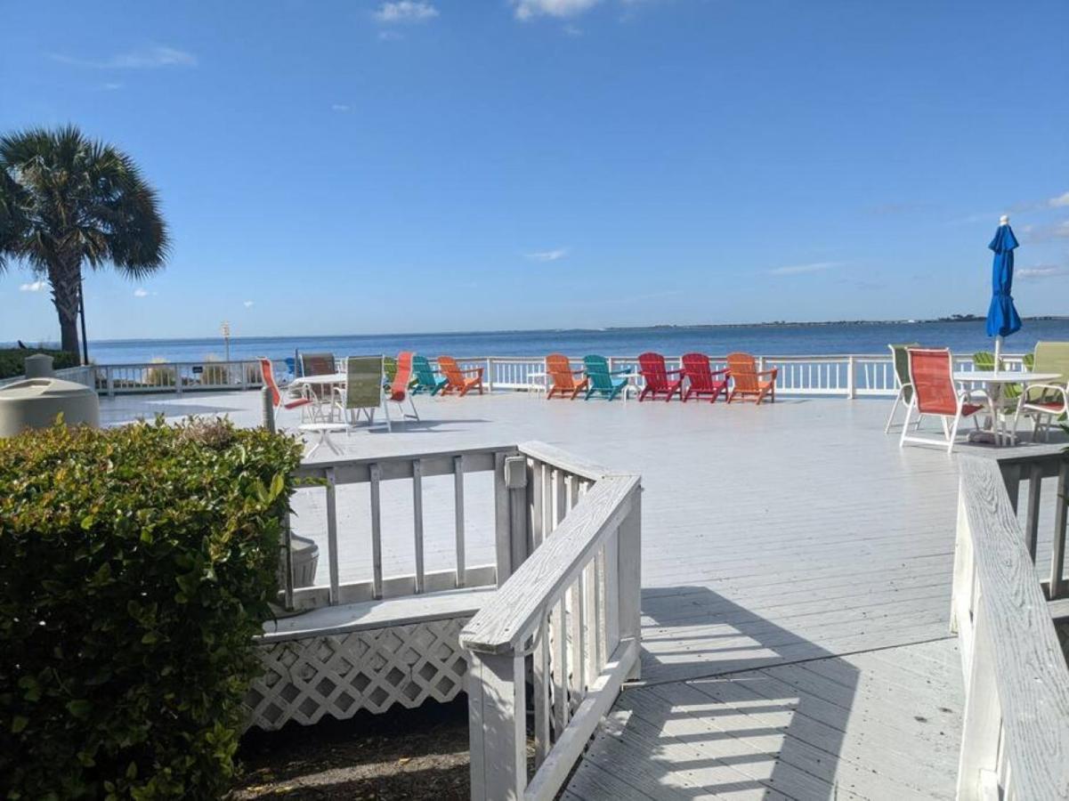Bay Views From Your Balcony Beach Resort Tampa Eksteriør billede